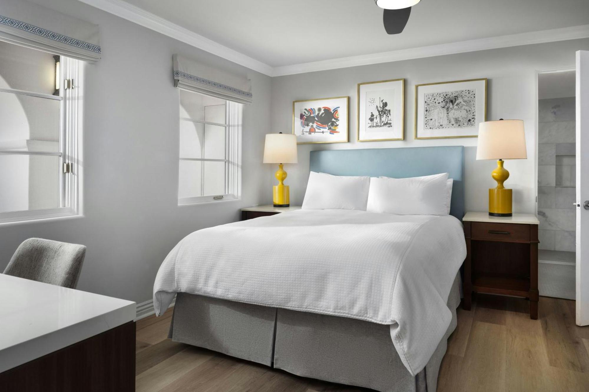 Classic Queen Room No Resort Fees,1643179132:JPEG