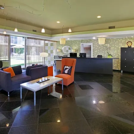 7 Springs Inn & Suites-3