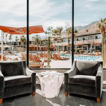 V Capri Palm Springs, A Dolce By Wyndham-2
